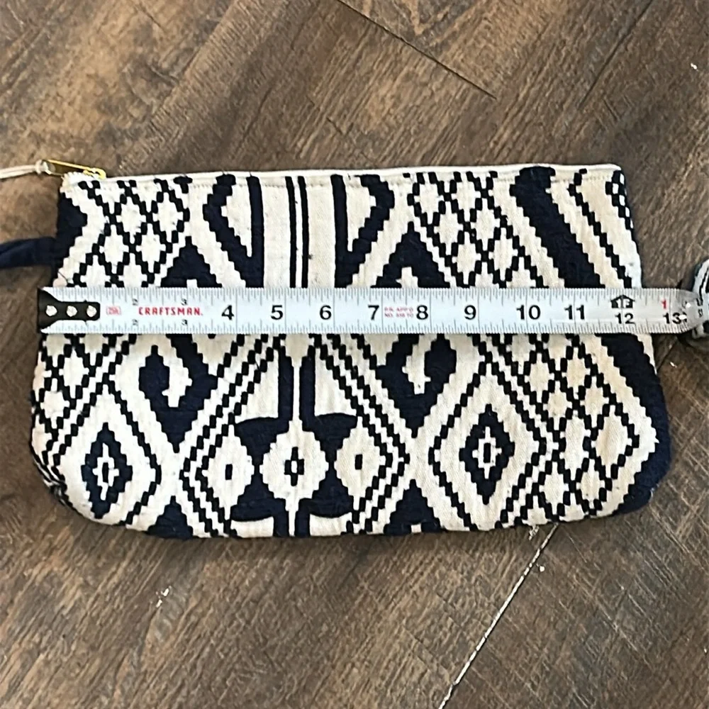 New DwellStudio Vegan Clutch for Women‎ -Boho Style Clutch, Wristlet, Purse Navy - Picture 6 of 7